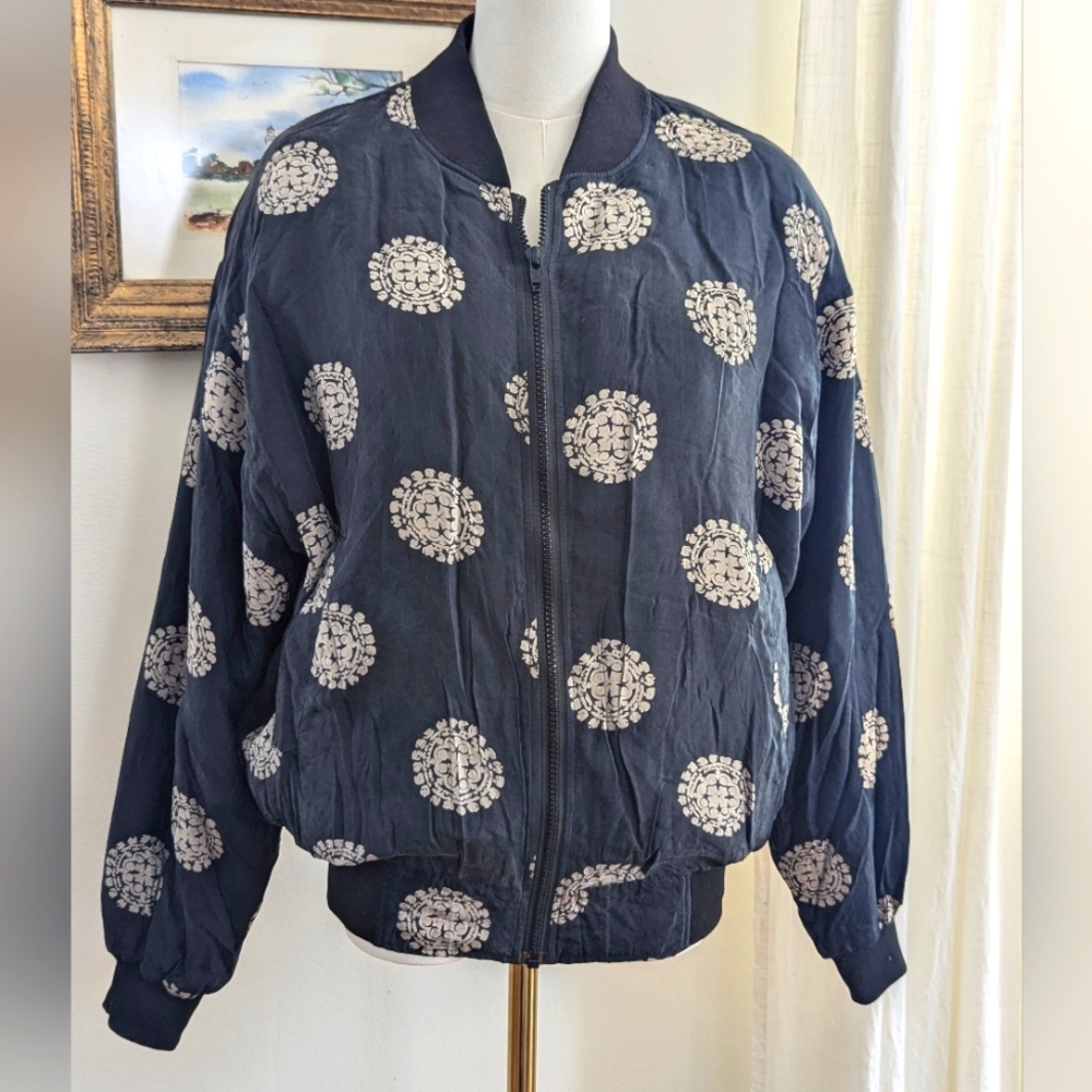 Vintage Black Silk Women's Black Bomber Jacket Small